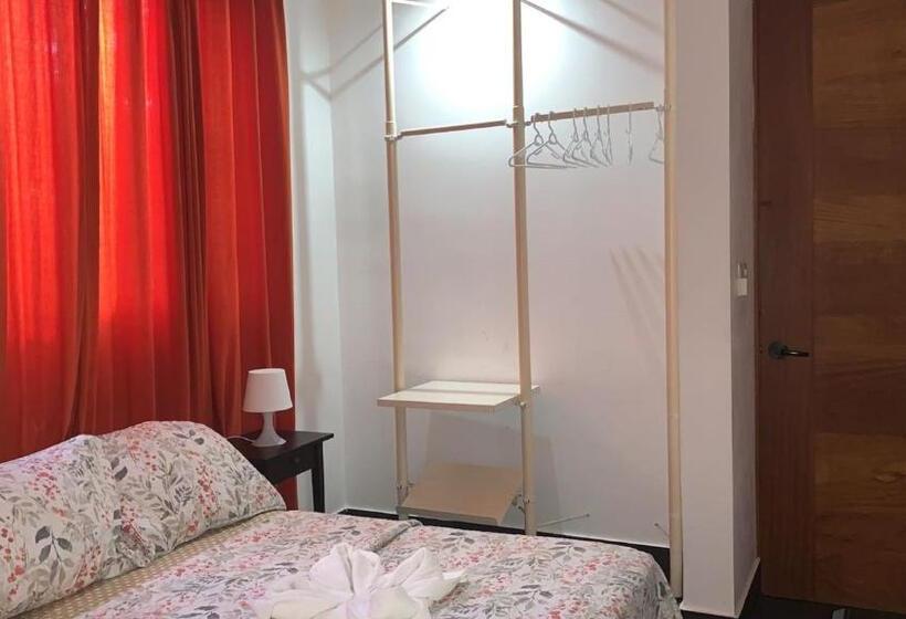 בית מלון כפרי Manaya Bed & Breakfast