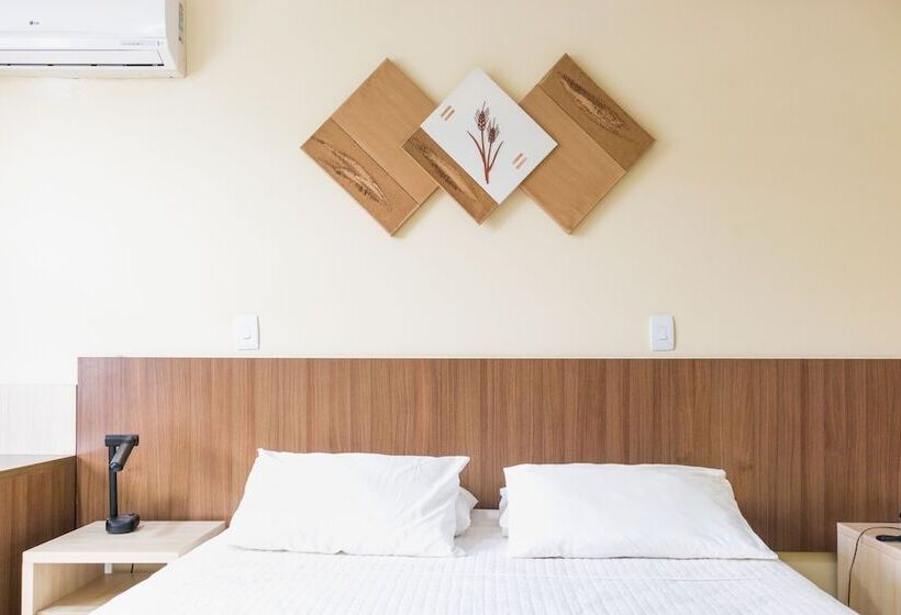 Mediterrane Hotel By Castelo Itaipava