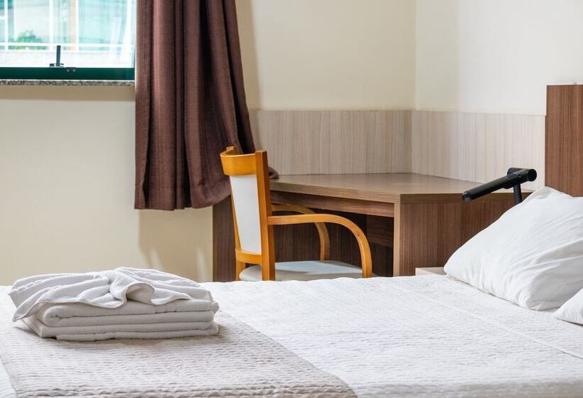 Mediterrane Hotel By Castelo Itaipava