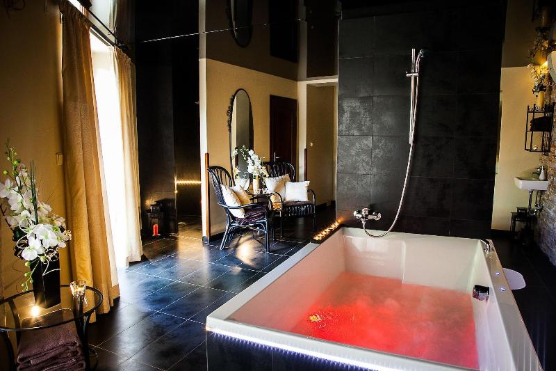 هتل Morris Relax & Wellness