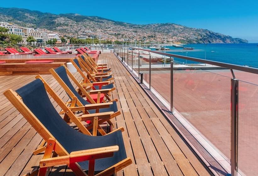 هتل Pestana Cr7 Funchal