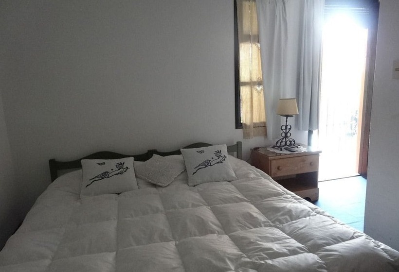 هتل Posada De La Flor