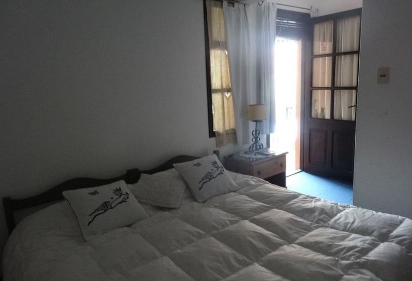 هتل Posada De La Flor