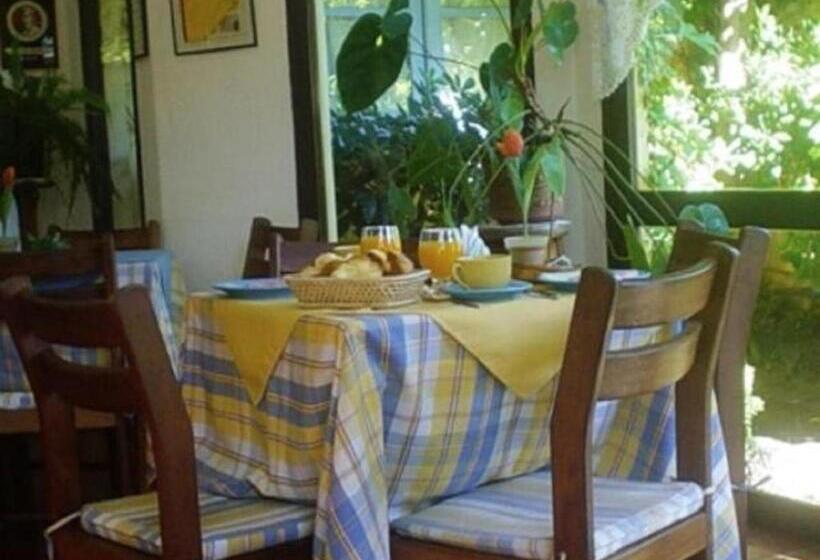 هتل Posada Del Angel