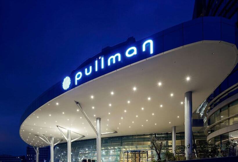 Pullman Istanbul Hotel & Convention Center