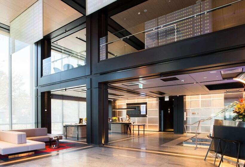 בית מלון כפרי Pullman Sydney Airport