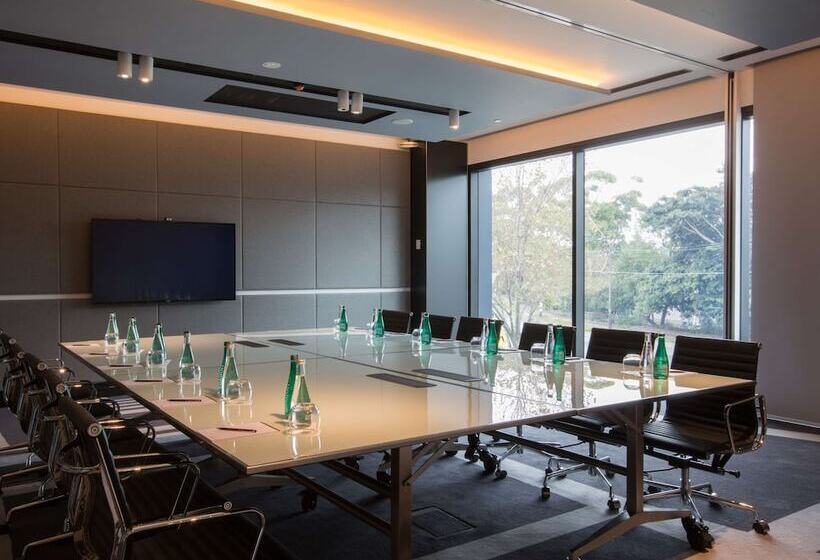 هتل Pullman Sydney Airport