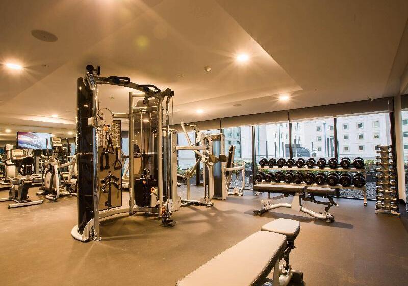 هتل Pullman Sydney Airport