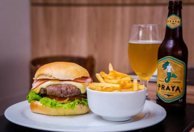 בית מלון כפרי Ritz Copacabana Boutique