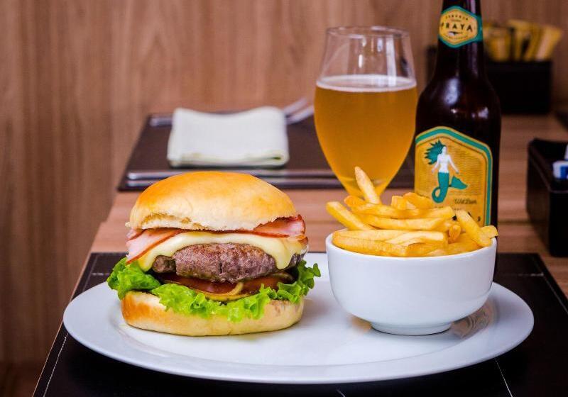 בית מלון כפרי Ritz Copacabana Boutique