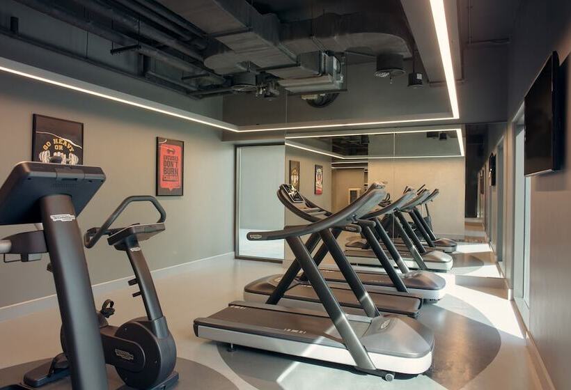 هتل Rove Downtown