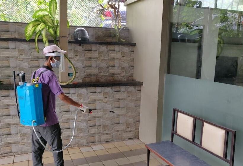 בית מלון כפרי Sai Residency