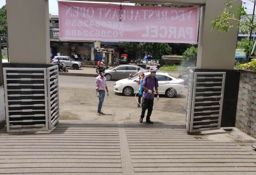 בית מלון כפרי Sai Residency