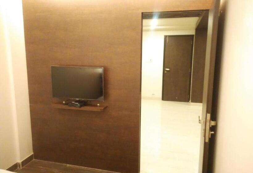 בית מלון כפרי Sai Residency