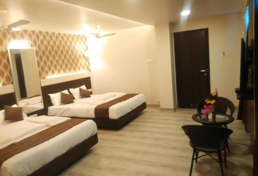 בית מלון כפרי Sai Residency