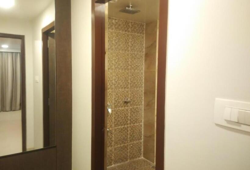 فندق Sai Residency