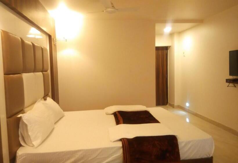 فندق Sai Residency