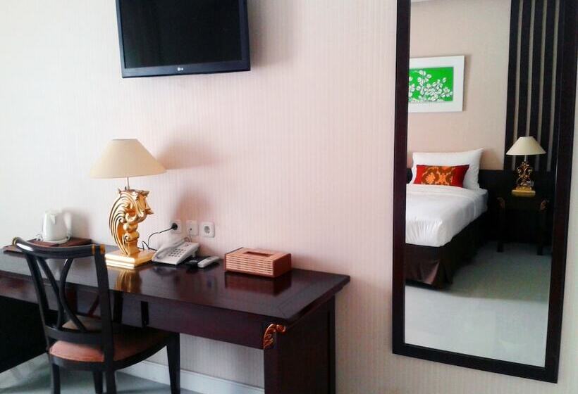 ホテル Sofyaninn Srigunting