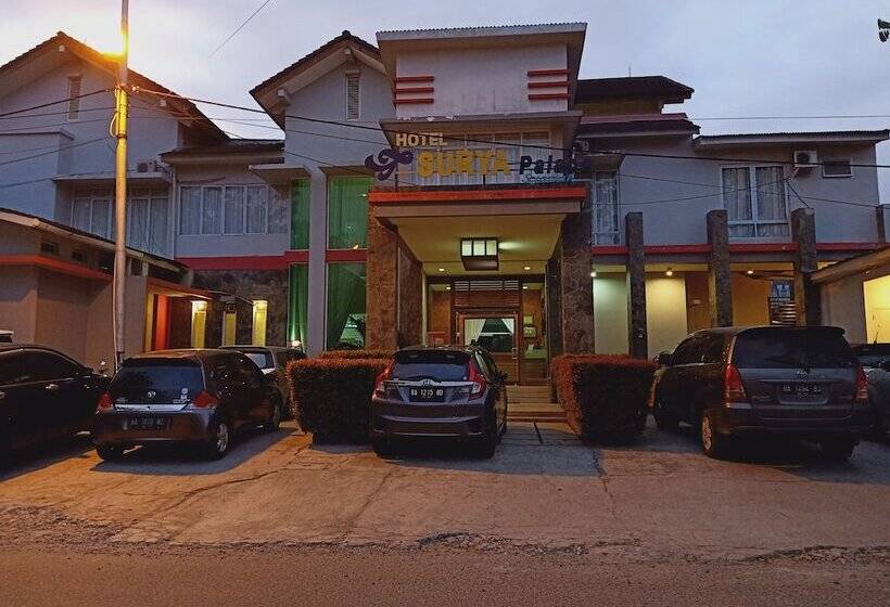 호텔 Surya Palace Syariah