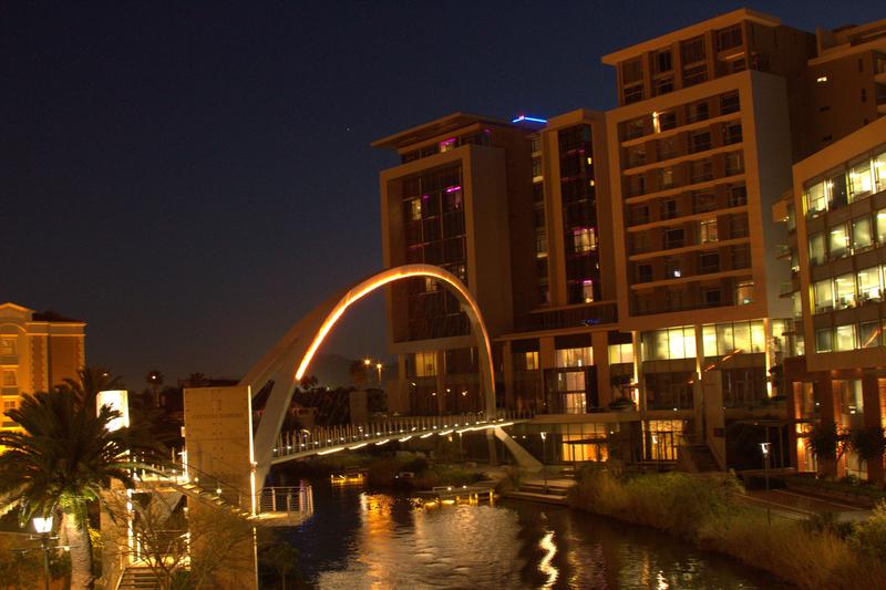 هتل The Residences At Crystal Towers