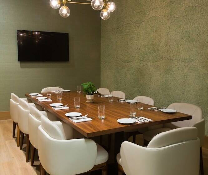 酒店 The Ritzcarlton Residences, Waikiki Beach