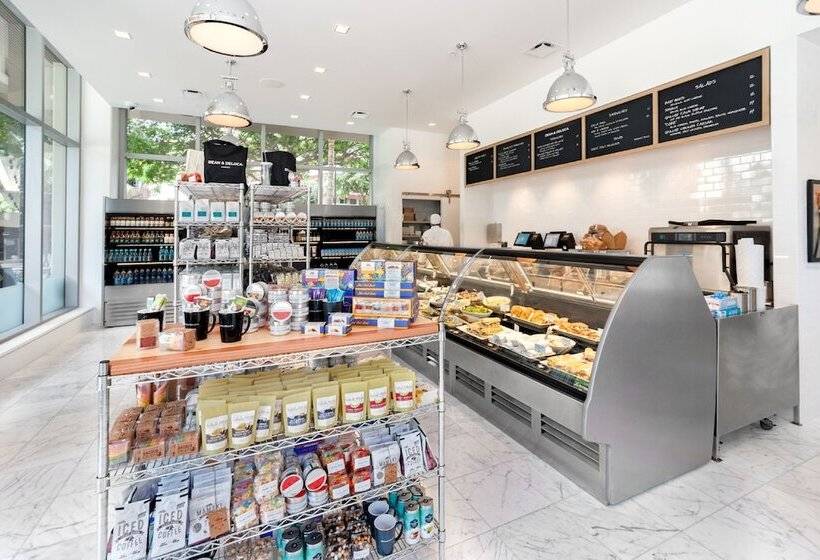 酒店 The Ritzcarlton Residences, Waikiki Beach