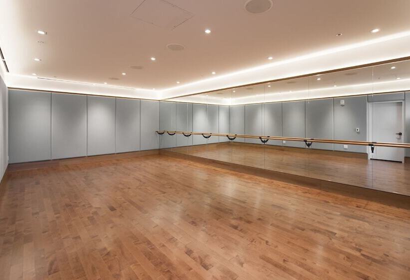 酒店 The Ritzcarlton Residences, Waikiki Beach