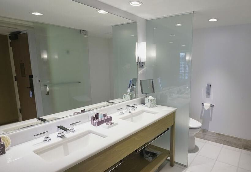 酒店 The Ritzcarlton Residences, Waikiki Beach