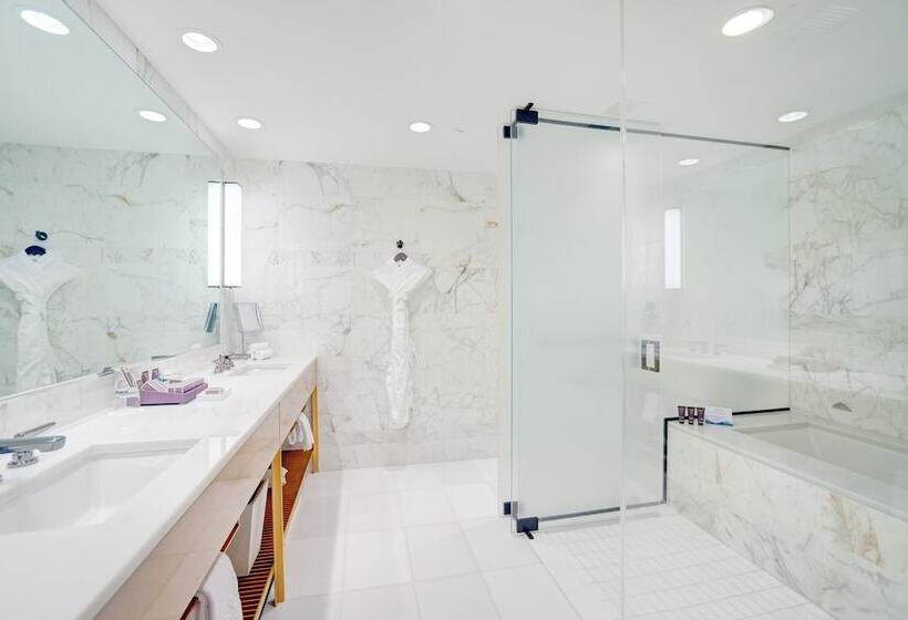 酒店 The Ritzcarlton Residences, Waikiki Beach