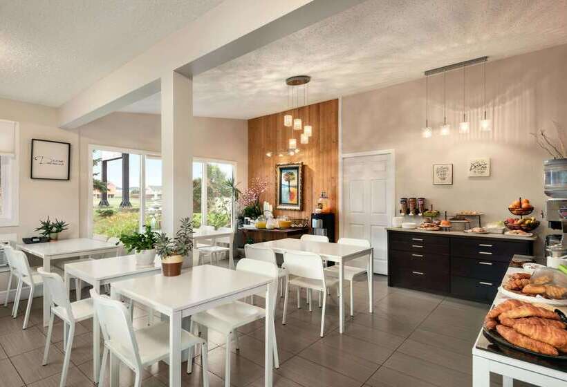 فندق Thriftlodge Edmonton