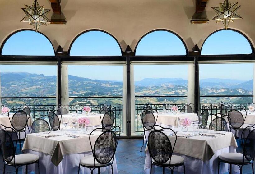 هتل Titano Suites