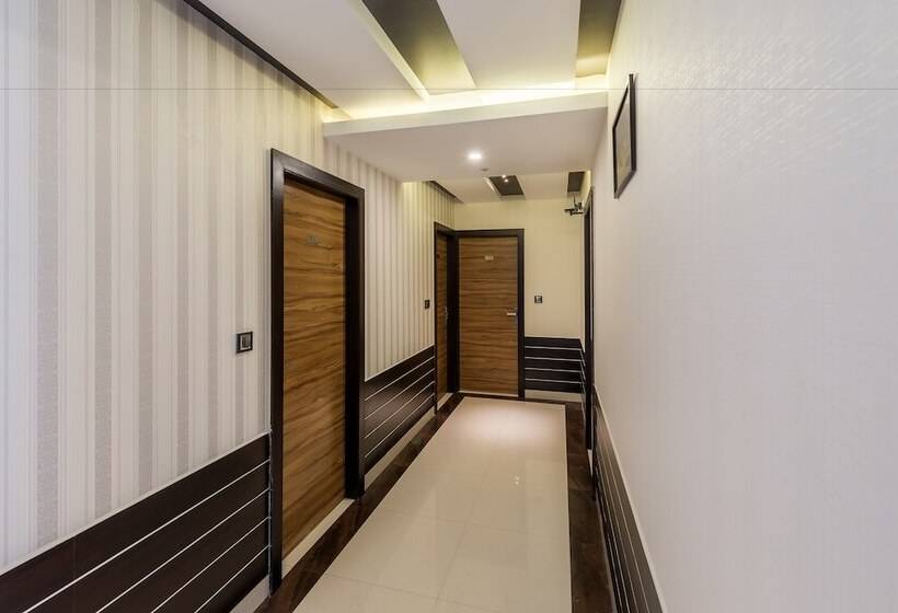 酒店 Treebo Raj Premier, Indiranagar