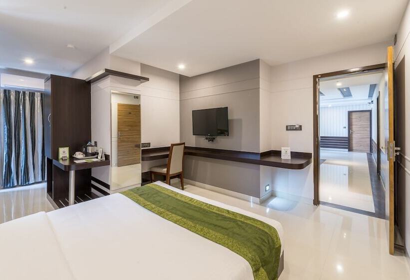 酒店 Treebo Raj Premier, Indiranagar