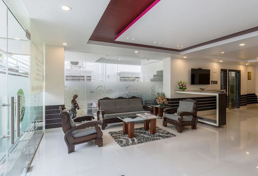 酒店 Treebo Raj Premier, Indiranagar