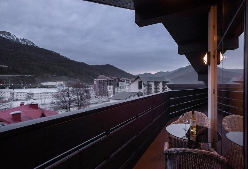 هتل Villa Adriano