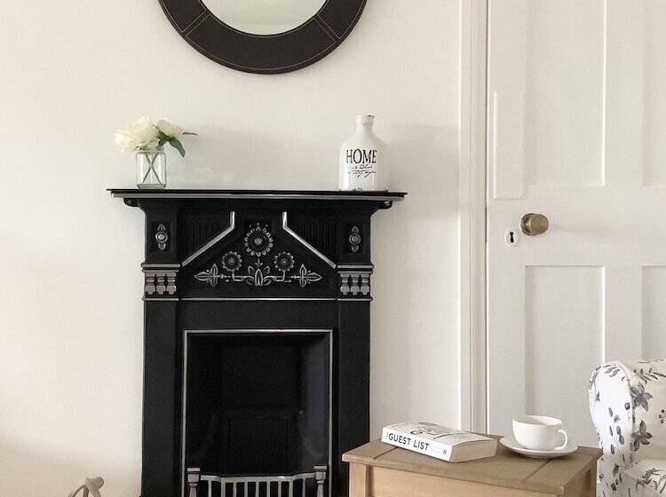 Humphries Cross Apartments