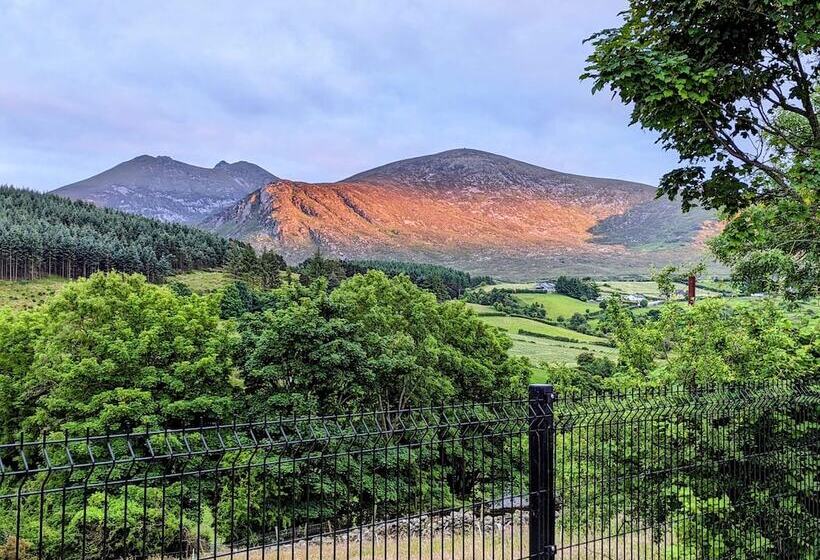 Millers Close Holiday Cottages