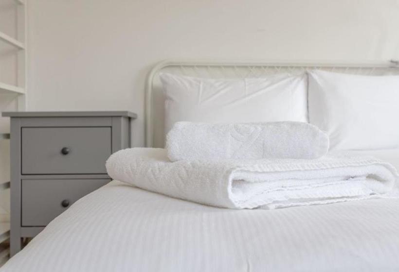 Modern And Central 2 Bedroom Apartment Close To Euston Station