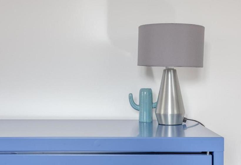 Modern And Central 2 Bedroom Apartment Close To Euston Station