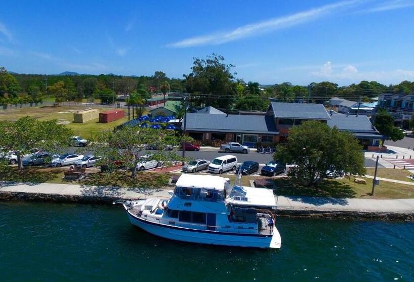 מוטל Tea Gardens