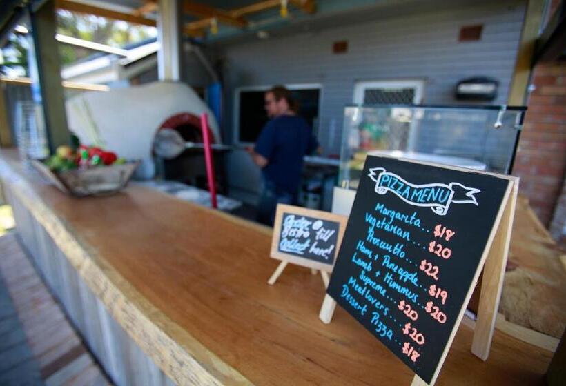 מוטל Tea Gardens