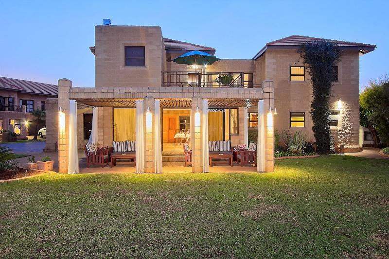 Пансион Centurion Golf Suites Boca Walk