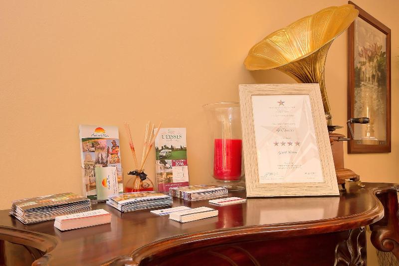 Пансион Centurion Golf Suites Boca Walk