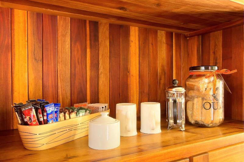 Пансион Centurion Golf Suites Boca Walk