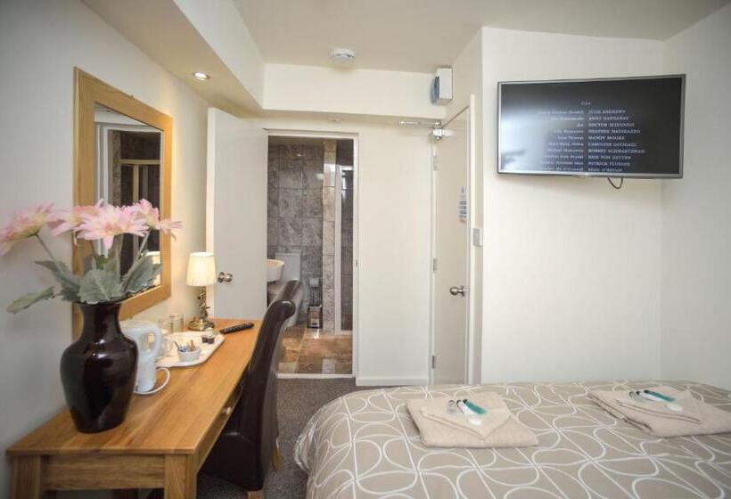 ペンション Riverside