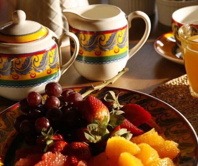 פנסיון Wildwood Guesthouse