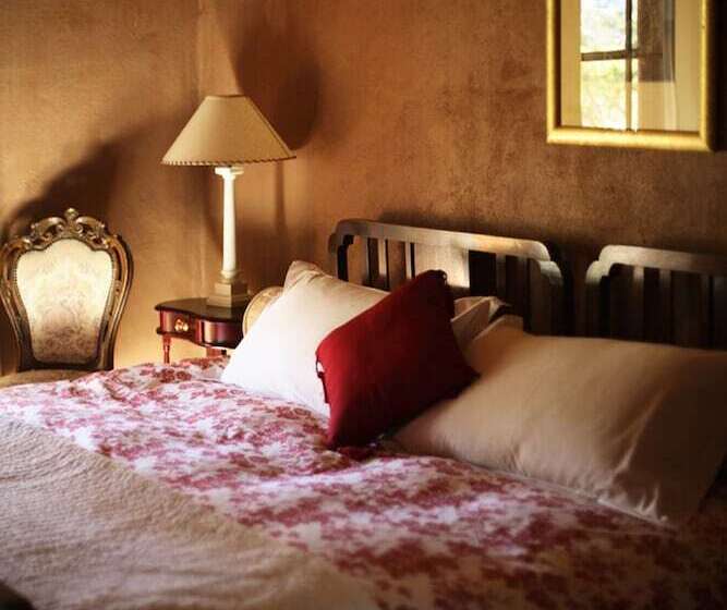 פנסיון Wildwood Guesthouse