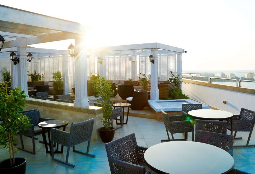 Ramada Hotel And Suites Amwaj Islands