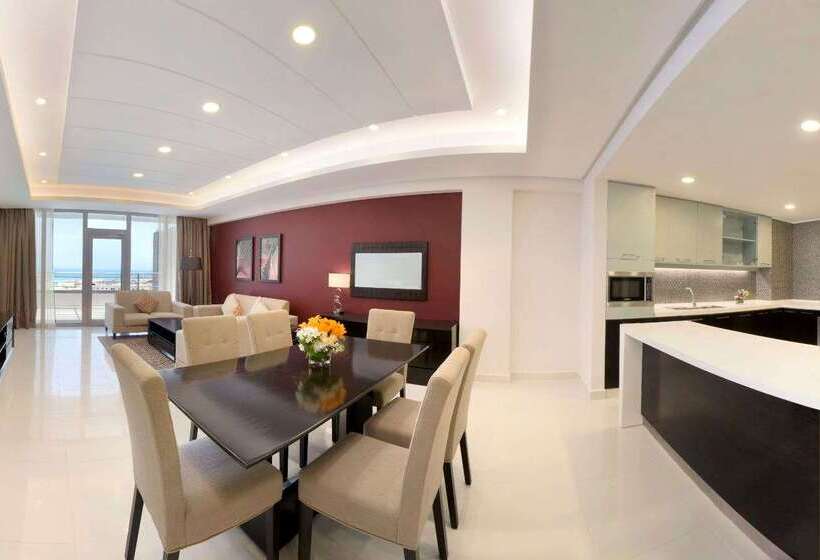 Ramada Hotel And Suites Amwaj Islands