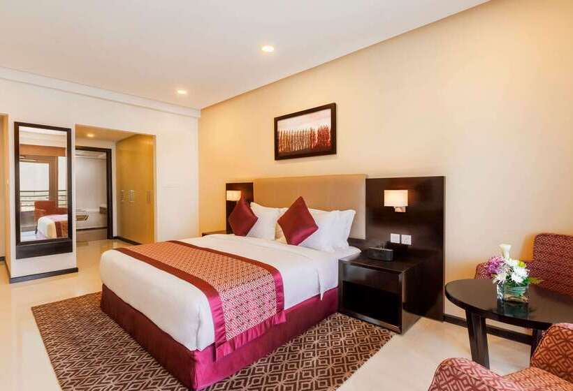 Ramada Hotel And Suites Amwaj Islands
